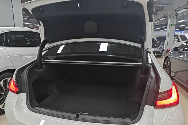 Used BMW i3 2024 eDrive 35 L Trunk