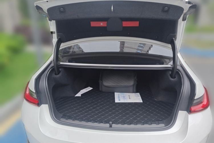 Used BMW i3 2024 eDrive 35 L Trunk