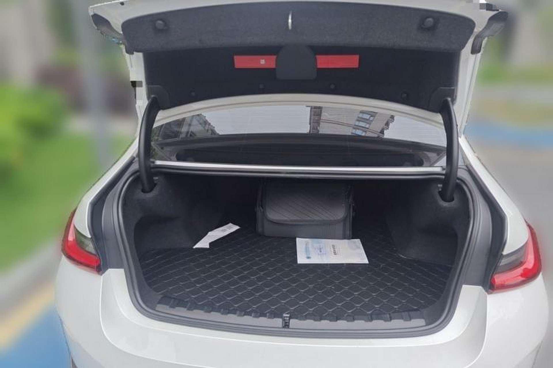 Used BMW i3 2024 eDrive 35 L Trunk