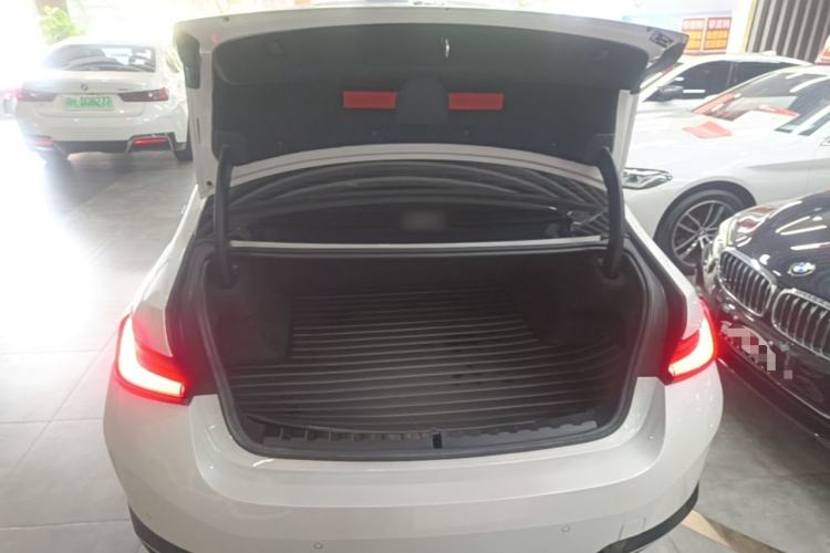 Used BMW i3 2024 eDrive 35 L Trunk