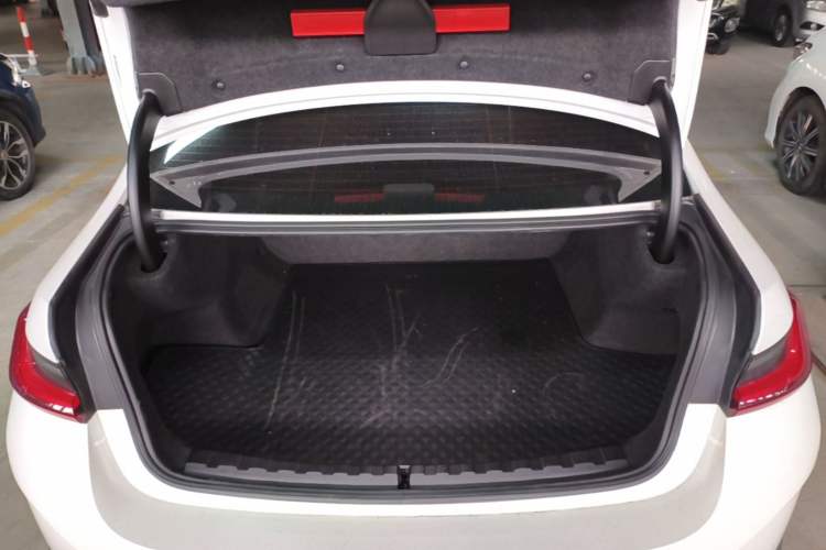 Used BMW i3 2024 eDrive 35 L Trunk