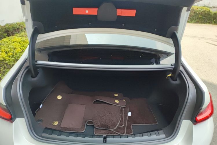 Used BMW i3 2024 eDrive 35 L Trunk
