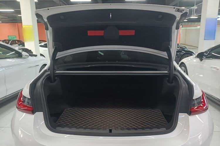Used BMW i3 2024 eDrive 35 L Trunk