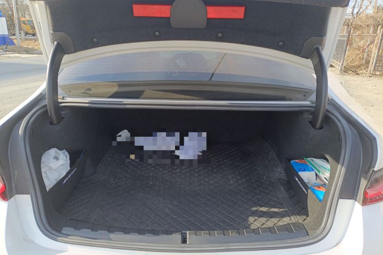 Used BMW i3 2024 eDrive 35 L Trunk