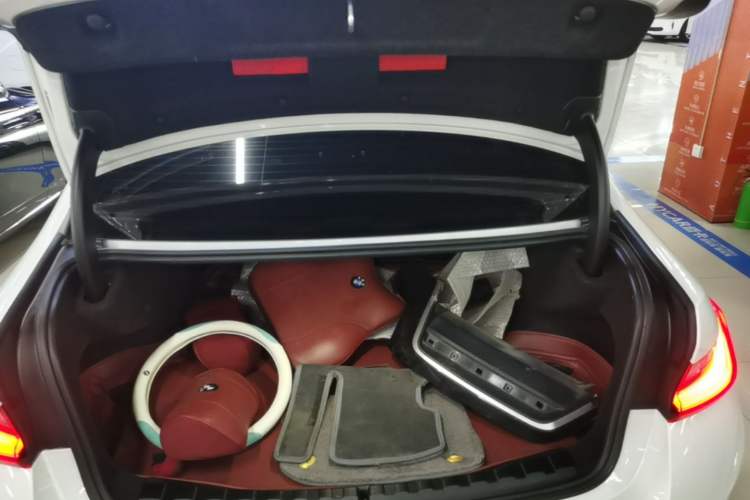 Used BMW i3 2024 eDrive 35 L Trunk