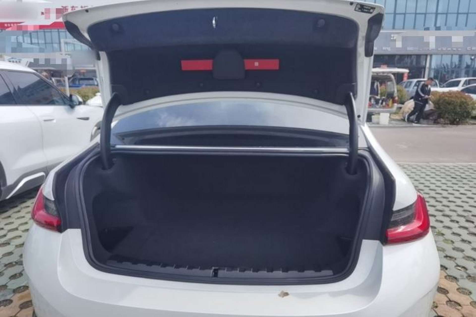 Used BMW i3 2024 eDrive 35 L Trunk