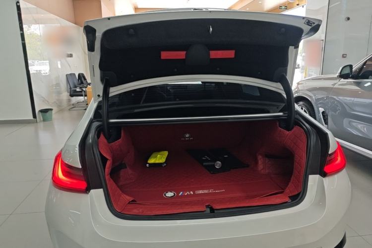 Used BMW i3 2024 eDrive 40 L Midnight Edition Trunk