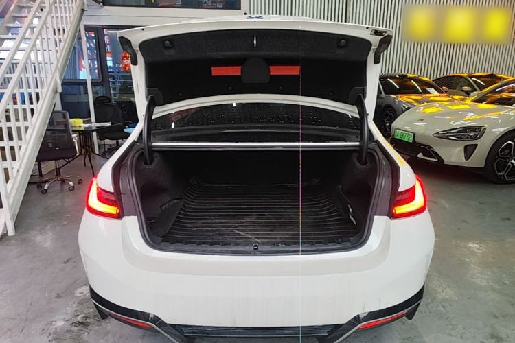 Used BMW i3 2024 eDrive 35 L Trunk