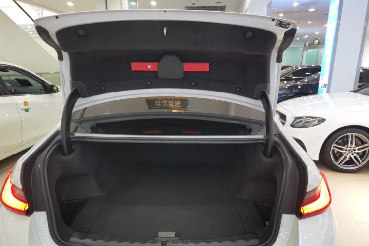 Used BMW i3 2024 eDrive 40 L Midnight Sports Package Trunk