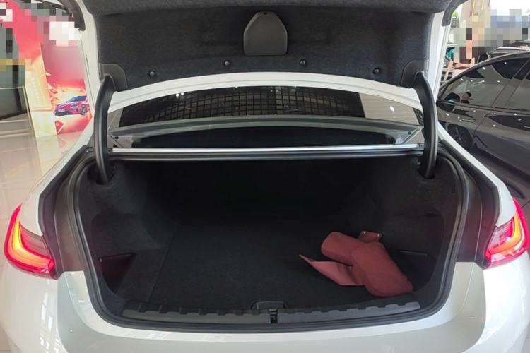 Used BMW i3 2024 eDrive 35 L Trunk