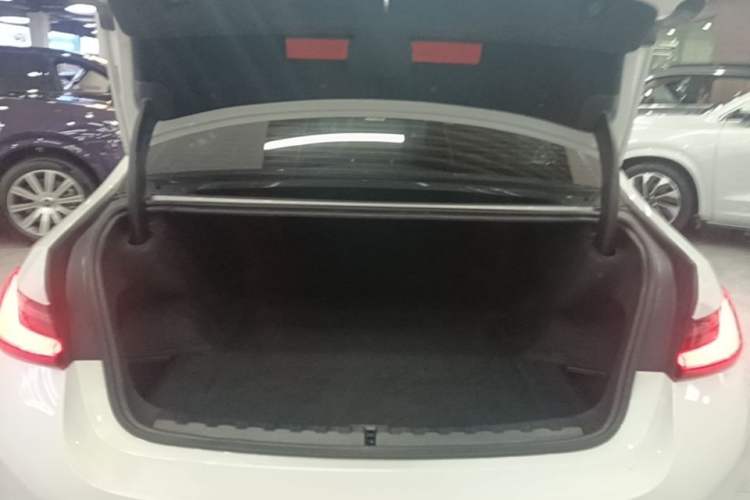 Used BMW i3 2024 eDrive 35 L Trunk