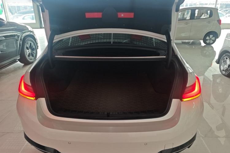 Used BMW i3 2024 eDrive 35 L Trunk