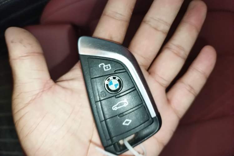 Used BMW i3 2024 eDrive 35 L Vehicle Key