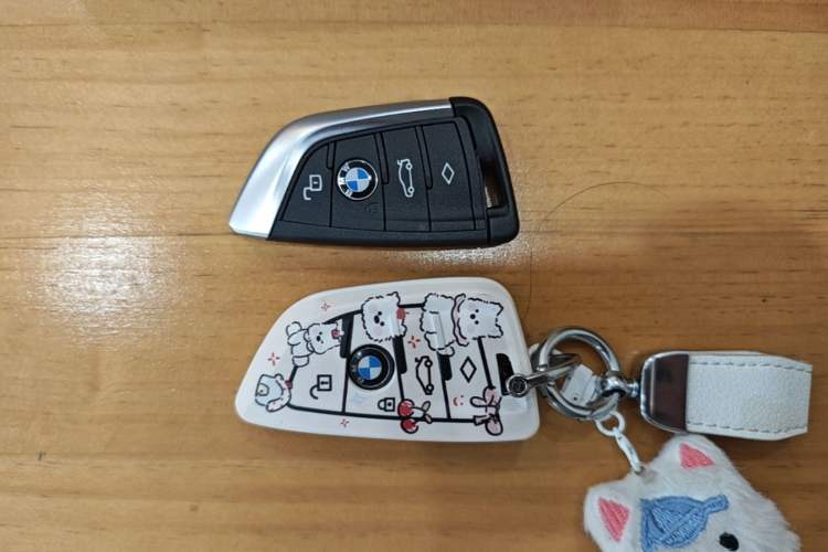 Used BMW i3 2024 eDrive 40 L Midnight Edition Vehicle Key