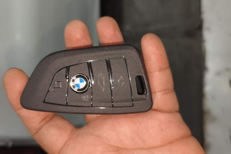 Used BMW i3 2024 eDrive 35 L Vehicle Key
