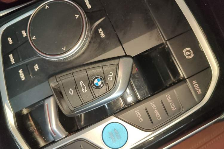 Used BMW i3 2024 eDrive 35 L Vehicle Key