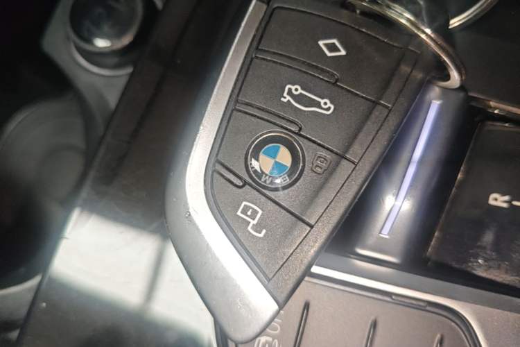 Used BMW i3 2024 eDrive 35 L Vehicle Key