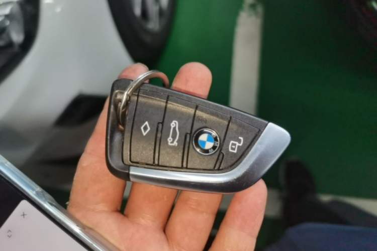 Used BMW i3 2024 eDrive 35 L Vehicle Key