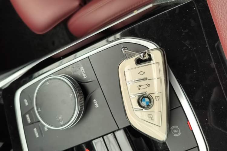 Used BMW i3 2024 eDrive 35 L Vehicle Key