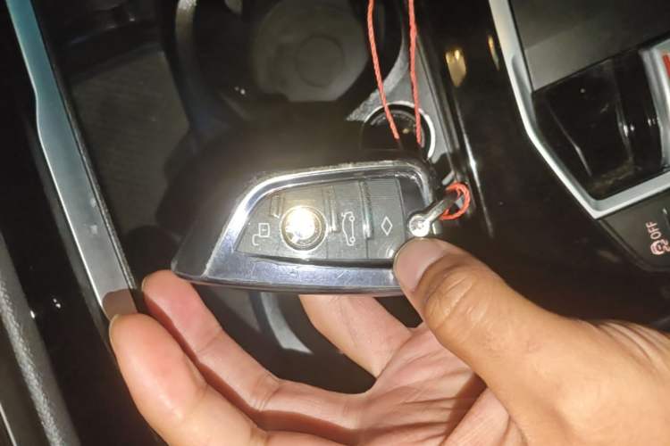 Used BMW i3 2024 eDrive 35 L Vehicle Key