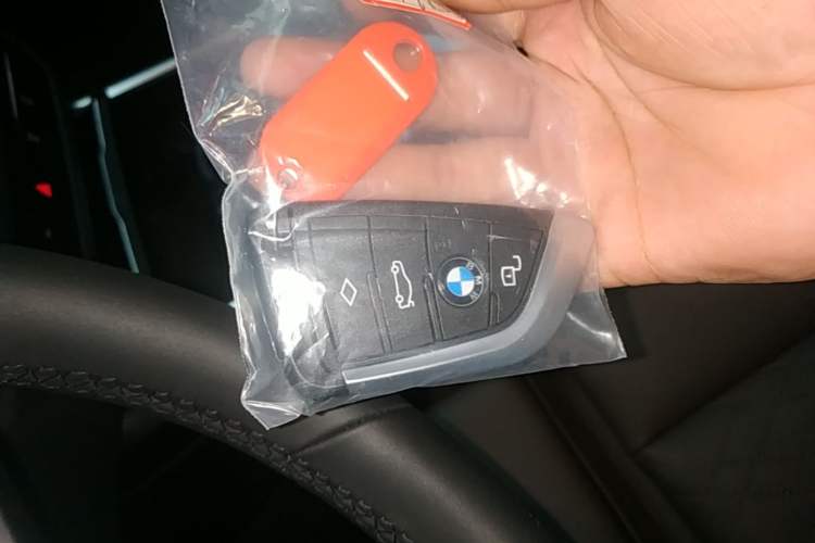 Used BMW i3 2024 eDrive 35 L Vehicle Key