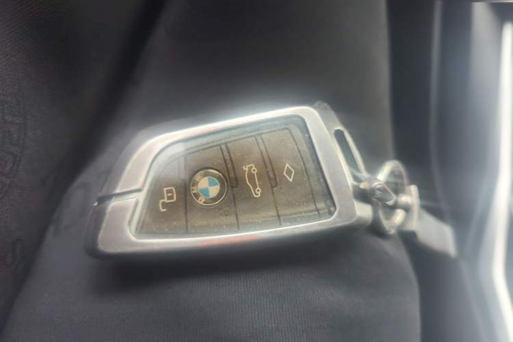 Used BMW i3 2024 eDrive 35 L Vehicle Key