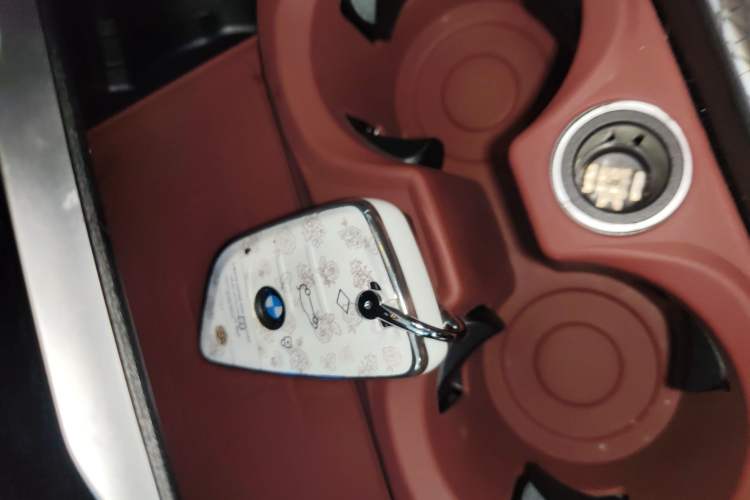 Used BMW i3 2024 eDrive 40 L Midnight Edition Vehicle Key