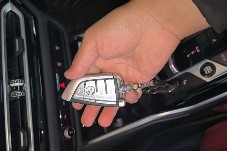 Used BMW i3 2024 eDrive 35 L Vehicle Key