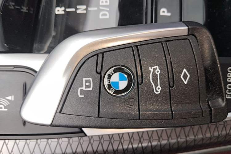 Used BMW i3 2024 eDrive 40 L Midnight Sports Package Vehicle Key