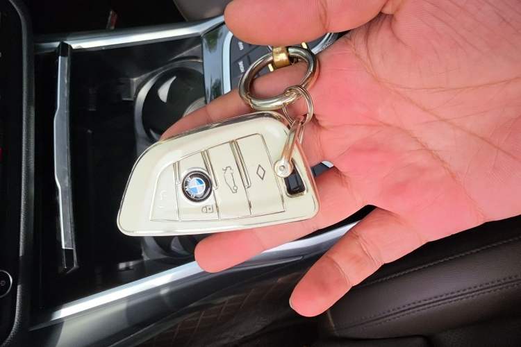 Used BMW i3 2024 eDrive 35 L Vehicle Key