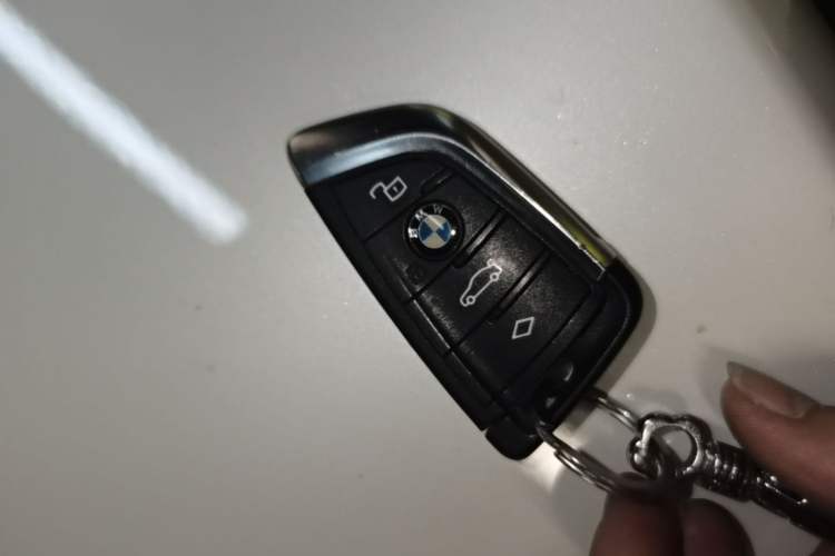 Used BMW i3 2024 eDrive 35 L Vehicle Key