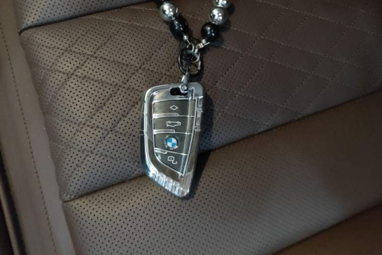 Used BMW i3 2024 eDrive 35 L Vehicle Key