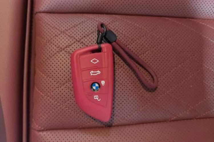 Used BMW i3 2024 eDrive 35 L Vehicle Key