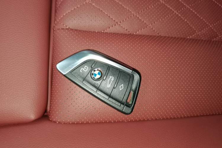 Used BMW i3 2024 eDrive 35 L Vehicle Key