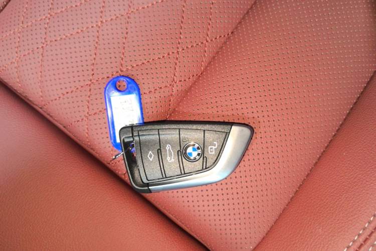 Used BMW i3 2024 eDrive 35 L Vehicle Key