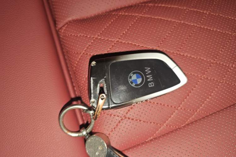 Used BMW i3 2024 eDrive 35 L Vehicle Key