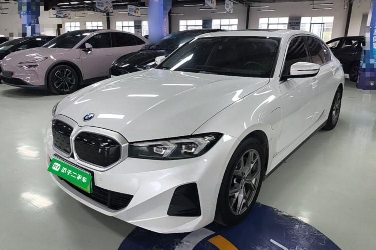 Used BMW i3 2024 eDrive 35 L Guazi used car, China used car export, Used car for sale, Used  cars, Cheapest cars for sale