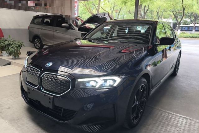 Used BMW i3 2025 eDrive 40 L Midnight Edition