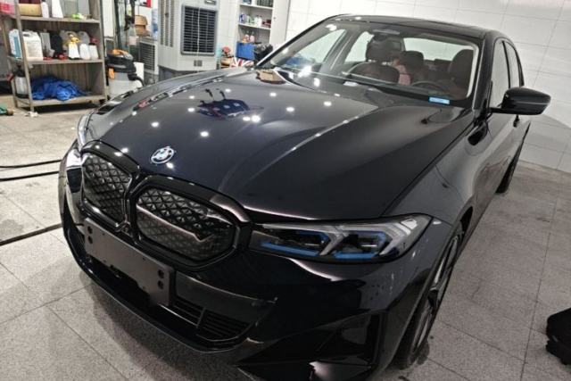 Used BMW i3 2025 eDrive 40 L Midnight Edition