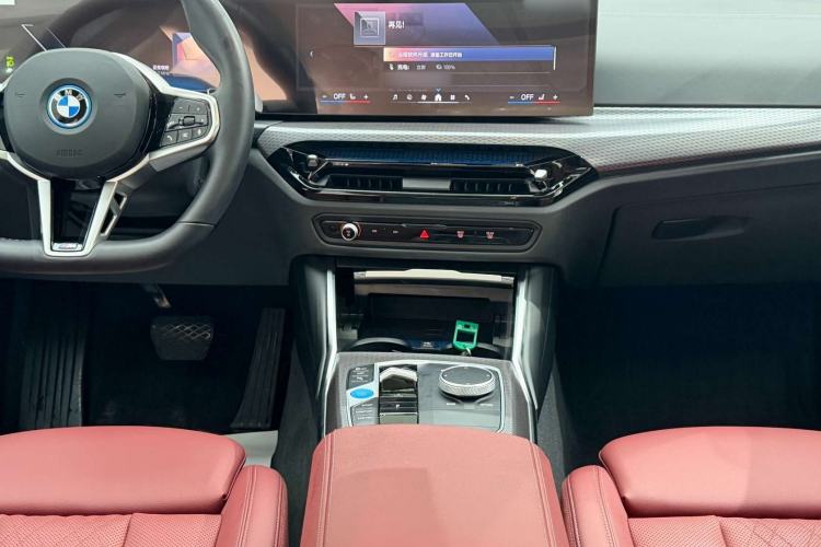 Used BMW i3 2025 eDrive 40 L Midnight Sports Package Audio And AC Panel