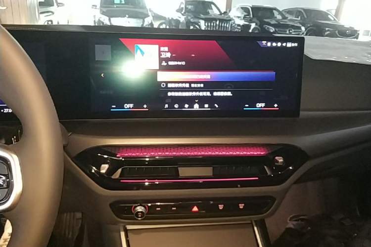 Used BMW i3 2025 eDrive 35 L Audio And AC Panel