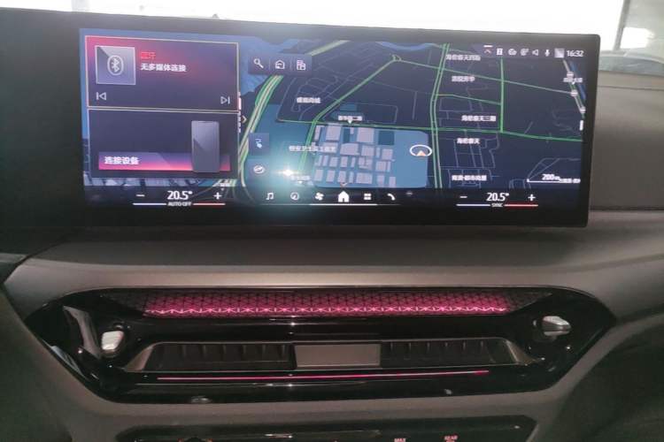 Used BMW i3 2025 eDrive 35 L Audio And AC Panel