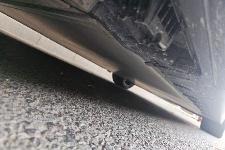 Used BMW i3 2025 eDrive 40 L Midnight Sports Package Chassis Front Left