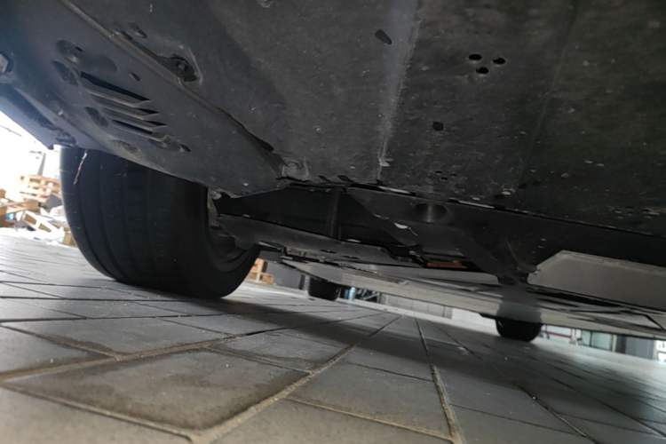 Used BMW i3 2025 eDrive 40 L Midnight Edition Chassis Rear Left