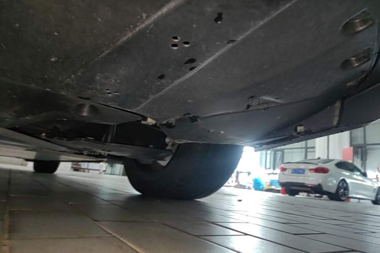 Used BMW i3 2025 eDrive 40 L Midnight Edition Chassis Rear Right