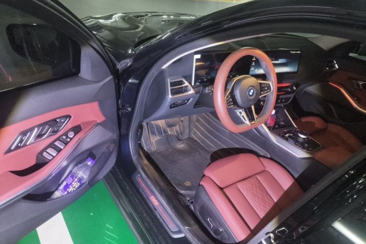 Used BMW i3 2025 eDrive 35 L Driver Seat