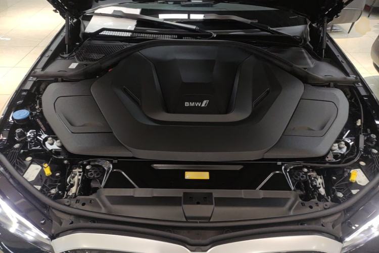 Used BMW i3 2025 eDrive 35 L Engine Bay