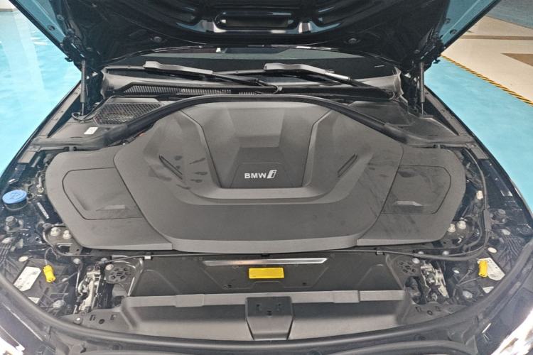 Used BMW i3 2025 eDrive 35 L Engine Bay