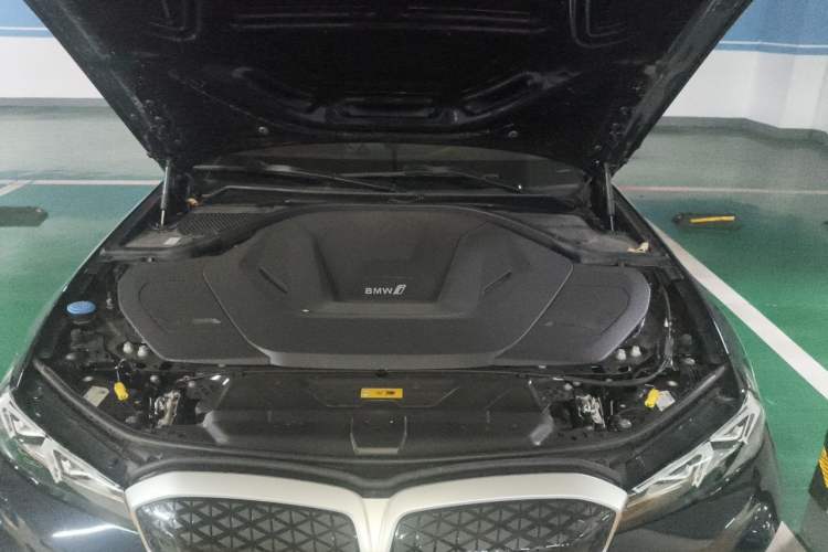 Used BMW i3 2025 eDrive 35 L Engine Bay