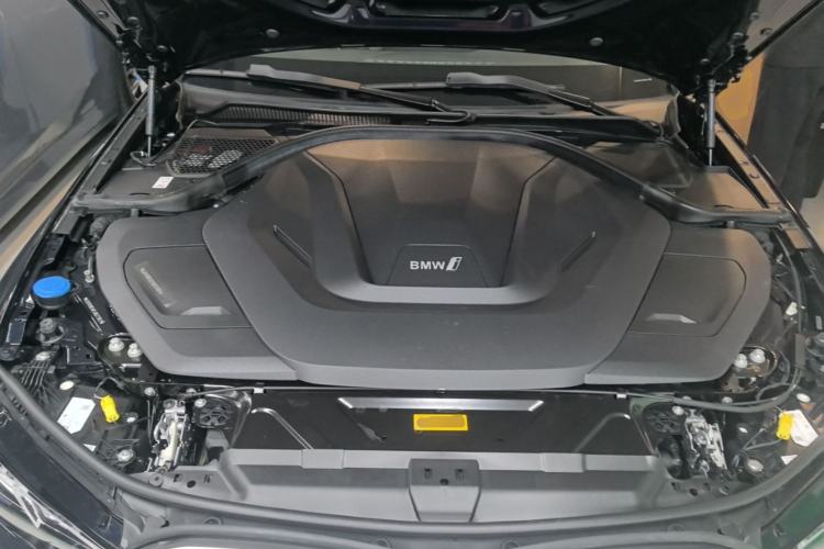 Used BMW i3 2025 eDrive 35 L Engine Bay